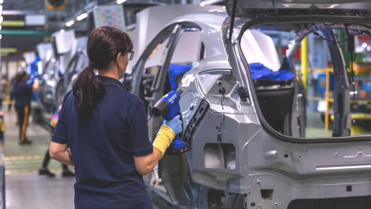 Ford Otosan Türkiye Üretimini Durduruyor! KAP'a Tarih Verildi!