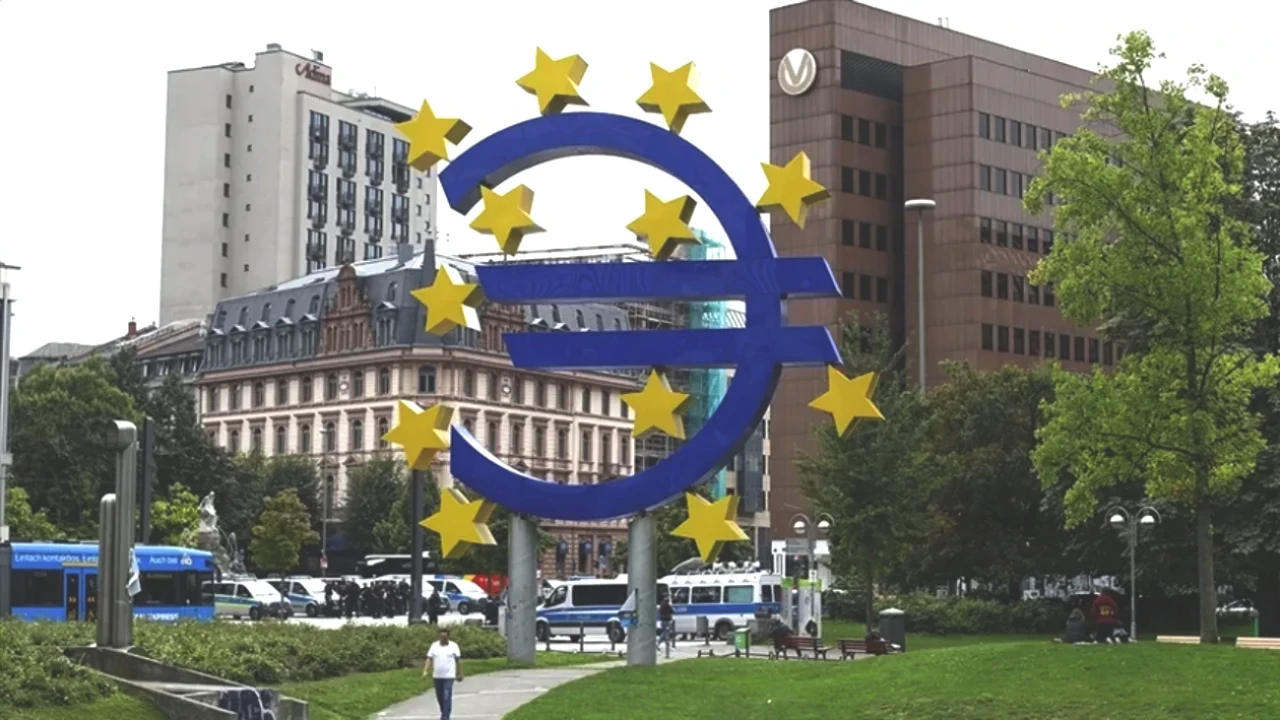 Euro Bölgesi'nde Ekonomik Güven Temmuz'da Zirveye Çıkıyor!