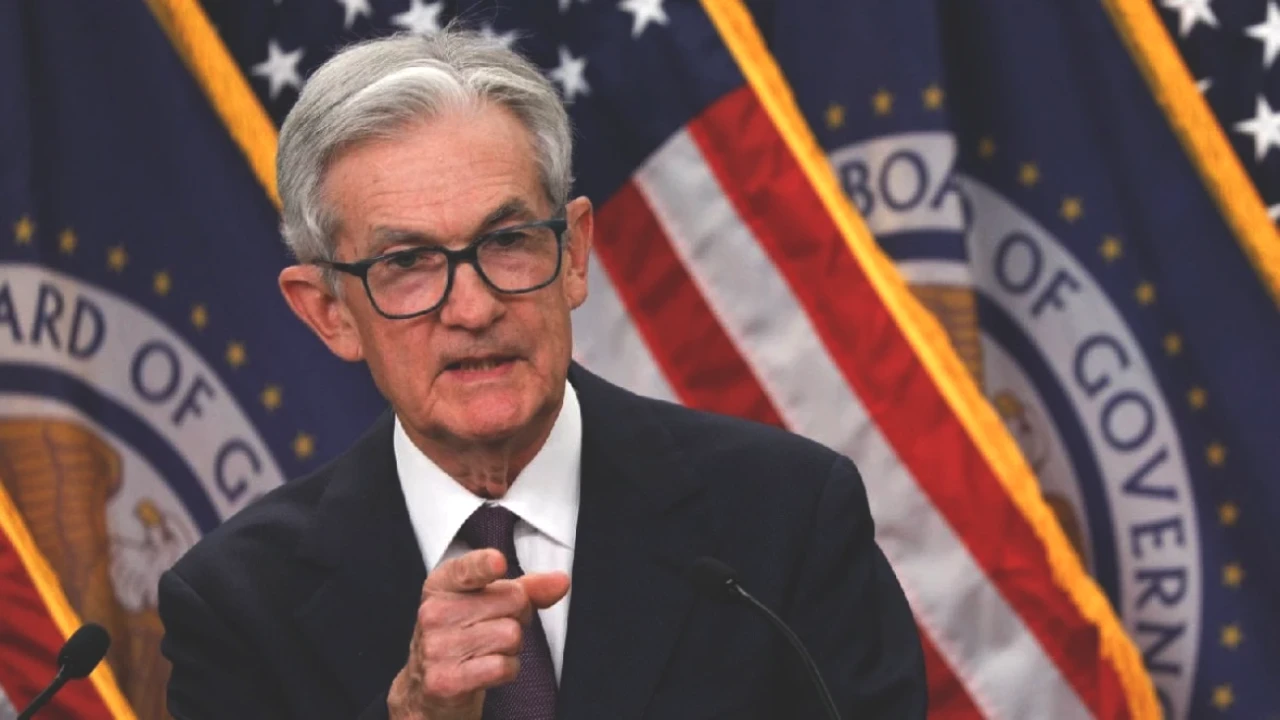 Powell'dan Şok Açıklama: Faiz Kararı Sonrası Ekonomik Belirsizlikler Sürüyor!